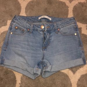 Women’s shorts